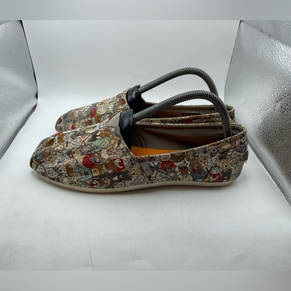 Bobs from Skechers Dogs Print Slip-On Shoes size 8.5